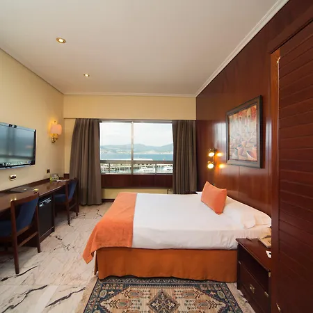 Bahia De 4*