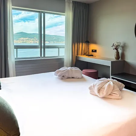 Canovas Del Castillo 24 Hotel Vigo